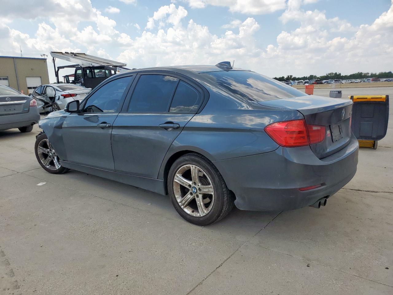 2013 BMW 3 SERIES
