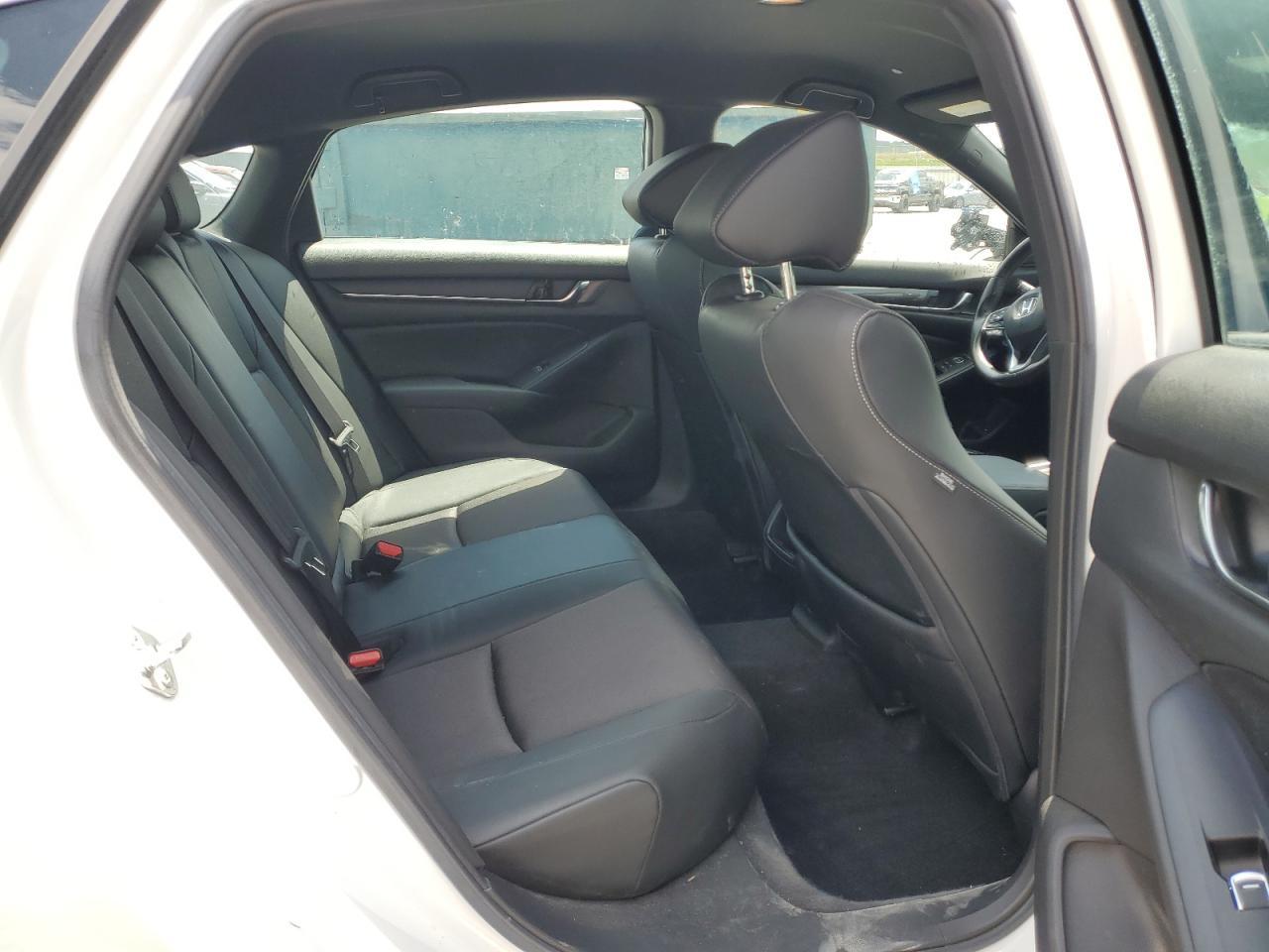 2022 HONDA ACCORD