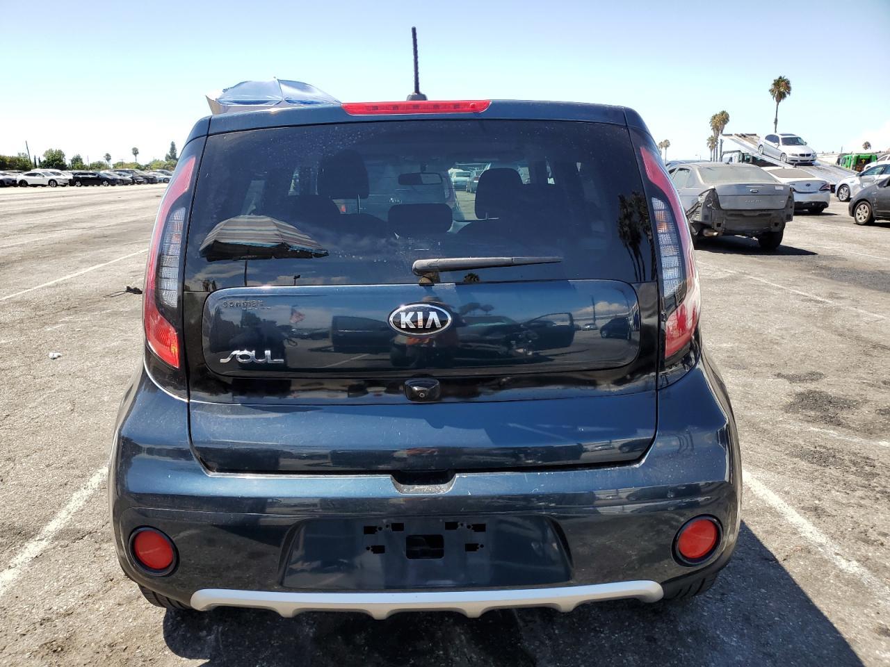 2017 KIA SOUL