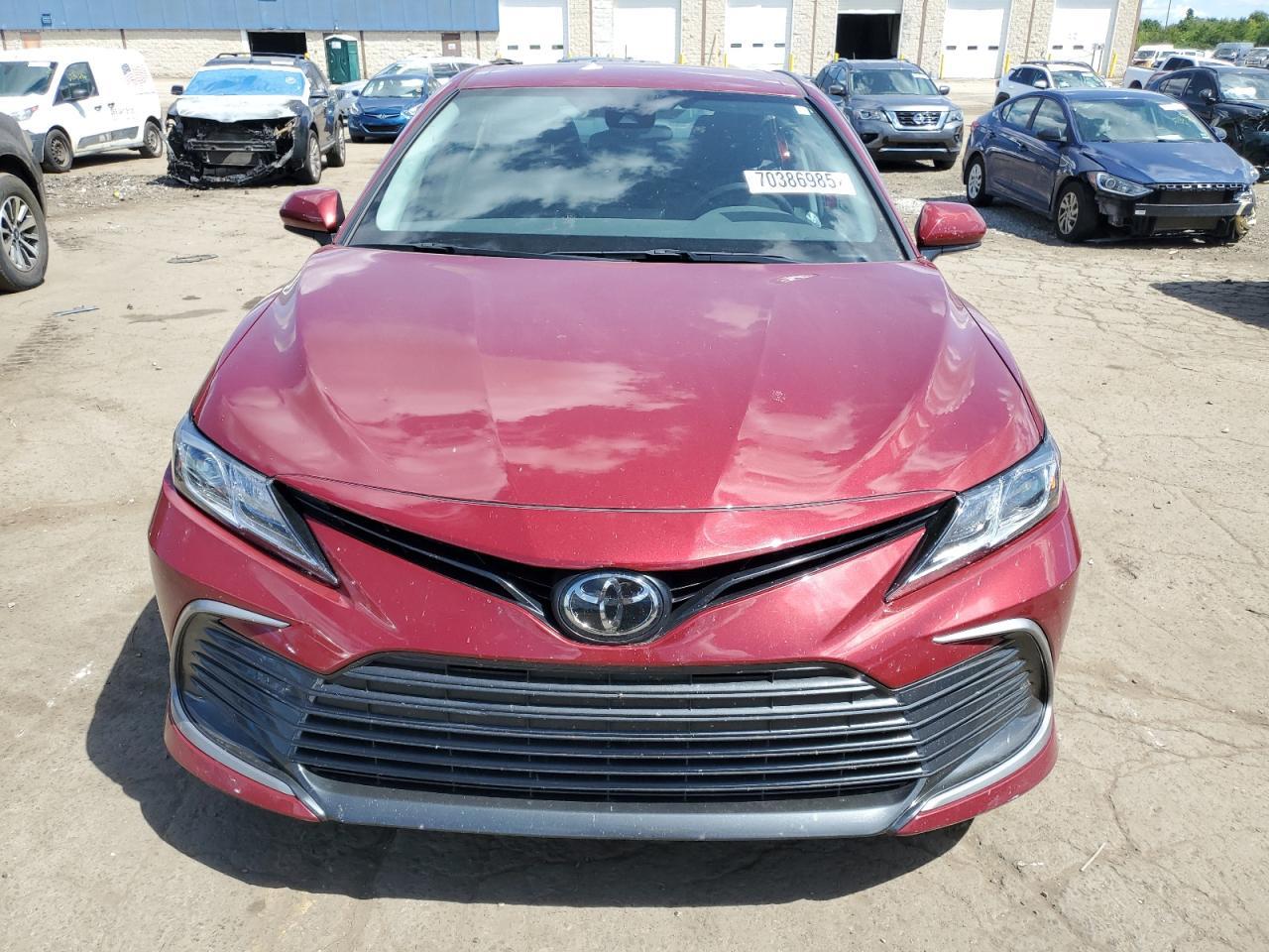 2022 TOYOTA CAMRY