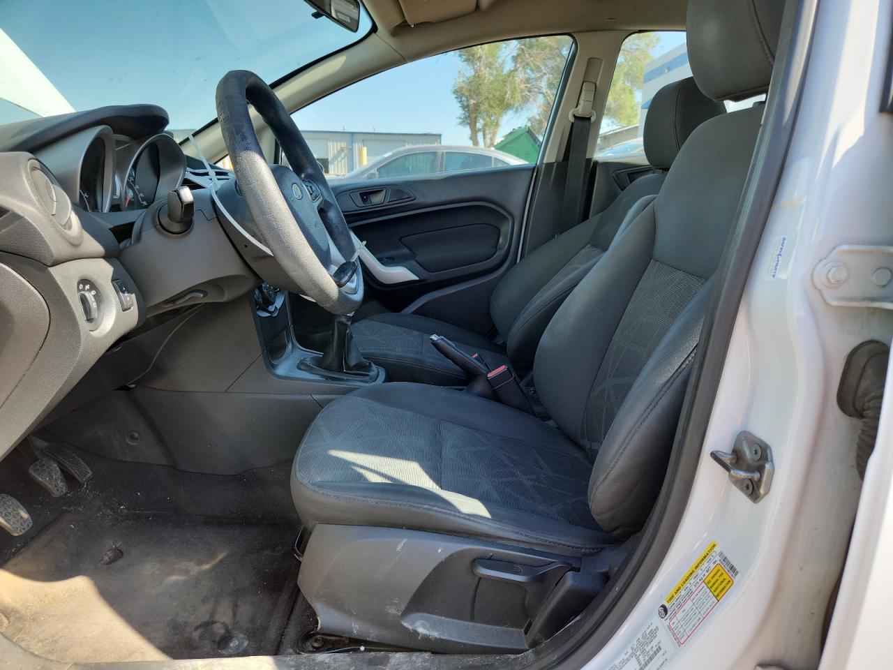 2013 FORD Fiesta