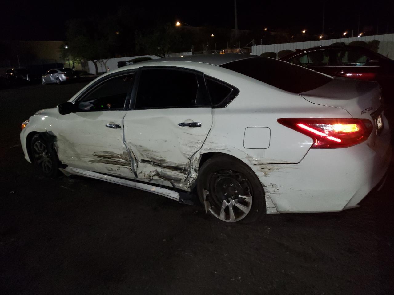 2017 NISSAN ALTIMA