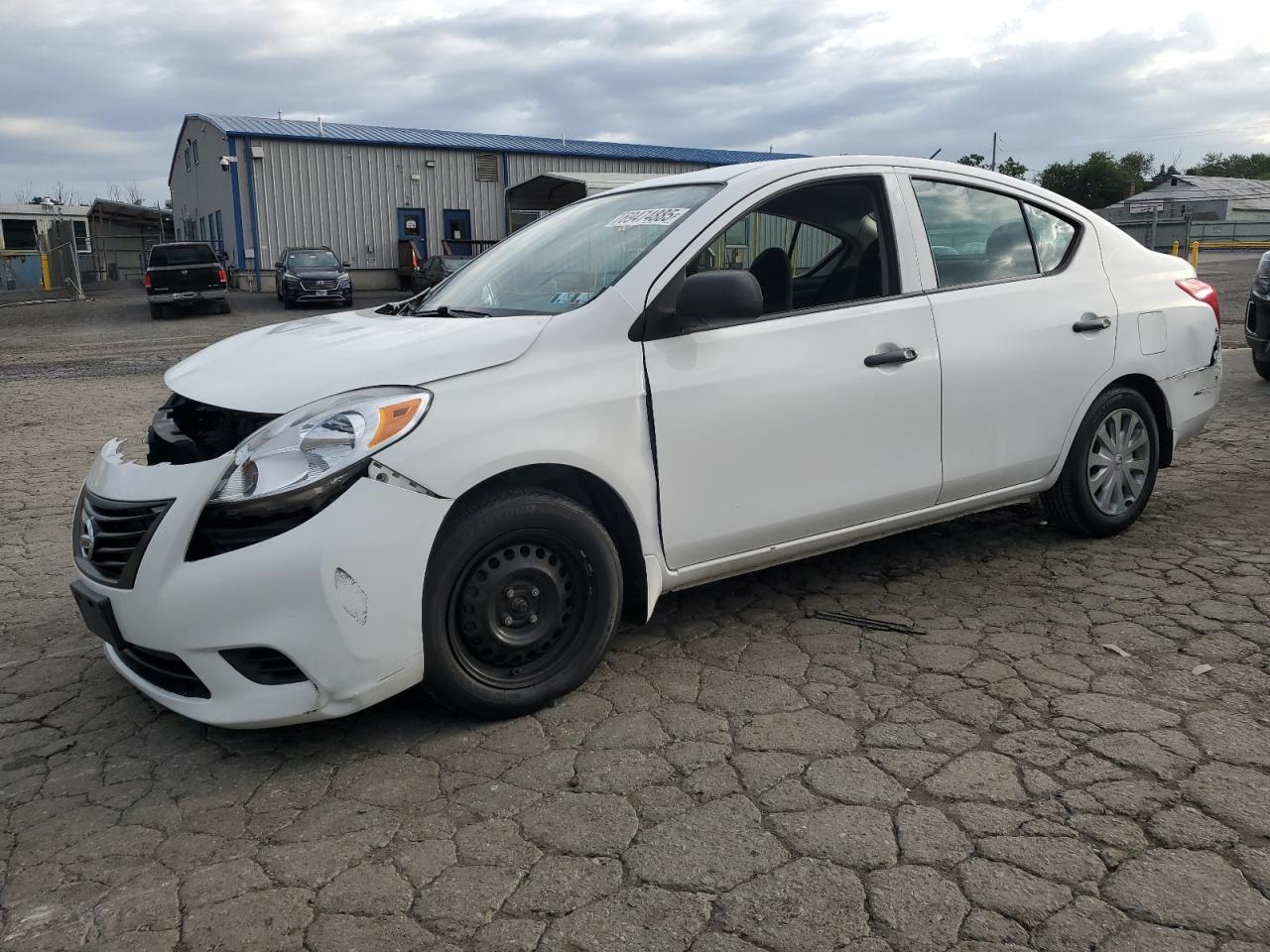 2014 NISSAN VERSA