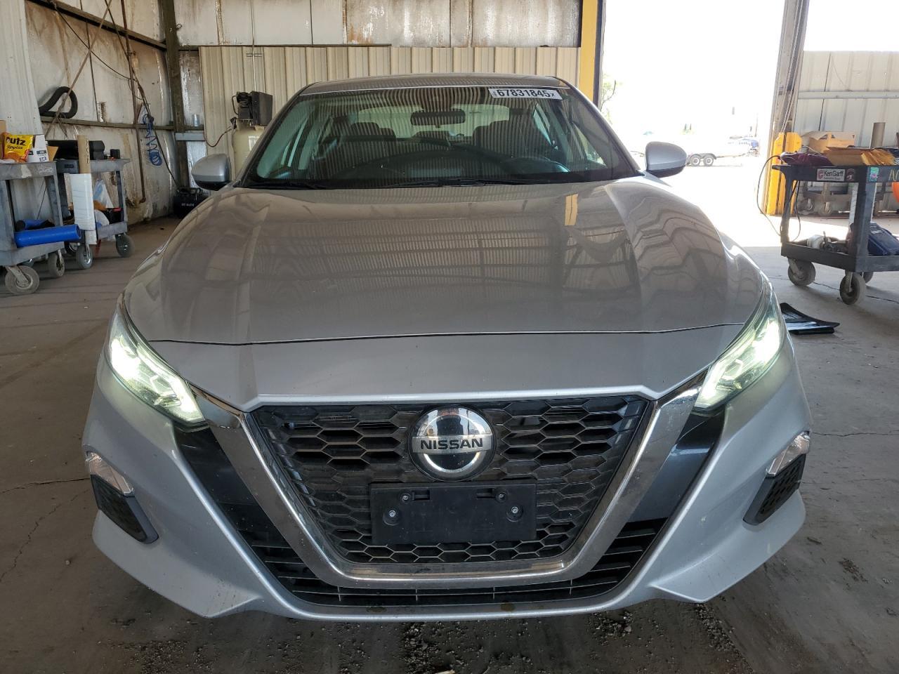 2022 NISSAN ALTIMA
