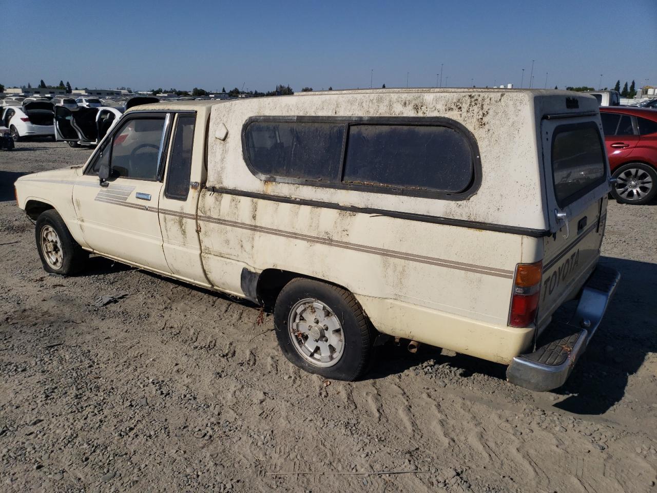 1986 TOYOTA Pickup