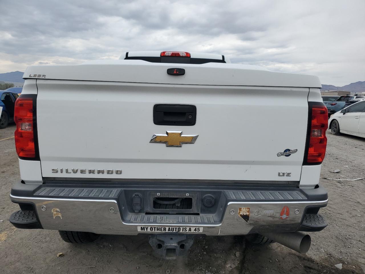 2015 CHEVROLET Silverado