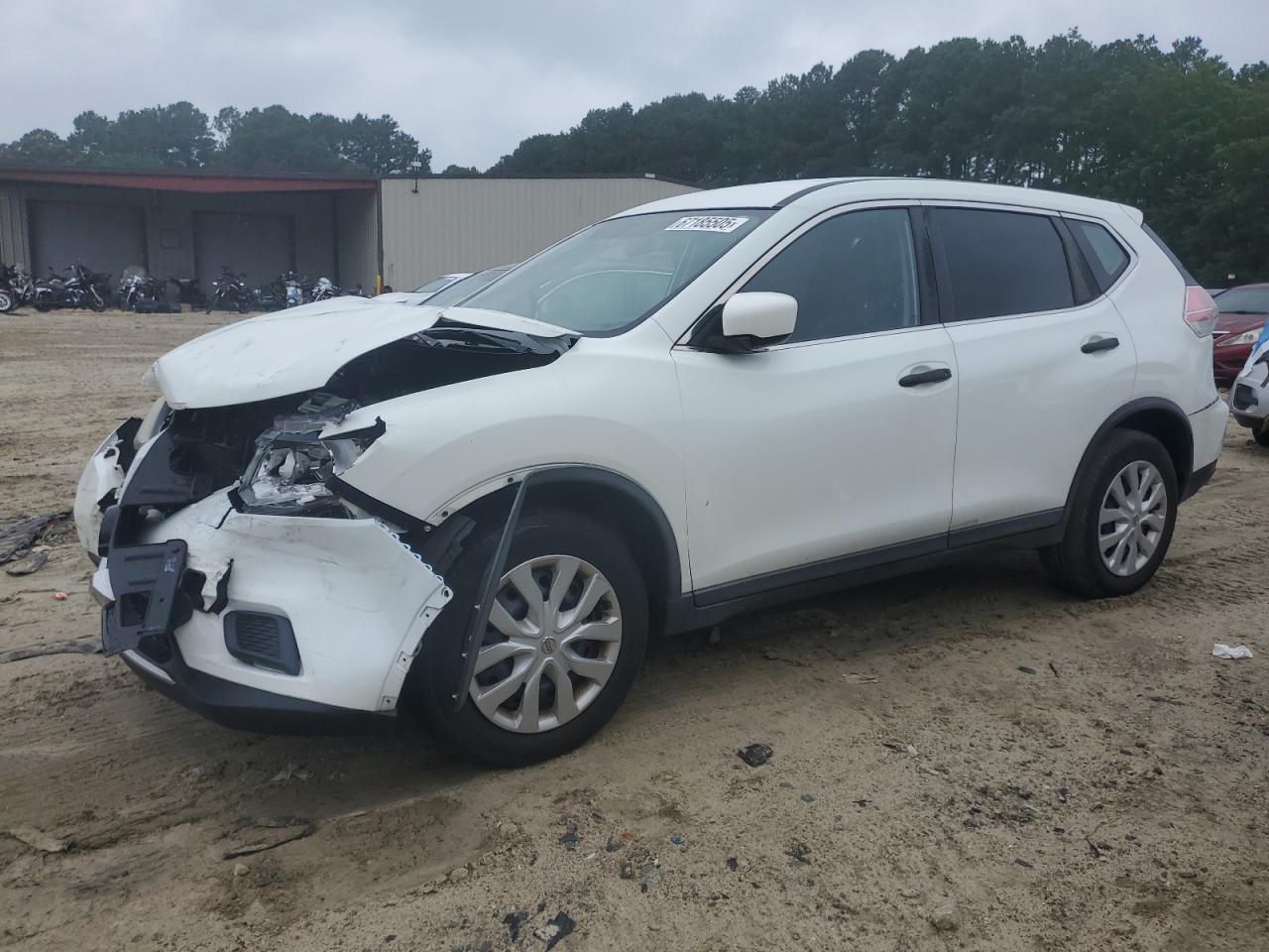 2016 NISSAN ROGUE