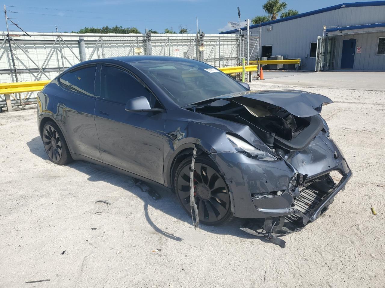 2022 TESLA MODEL Y