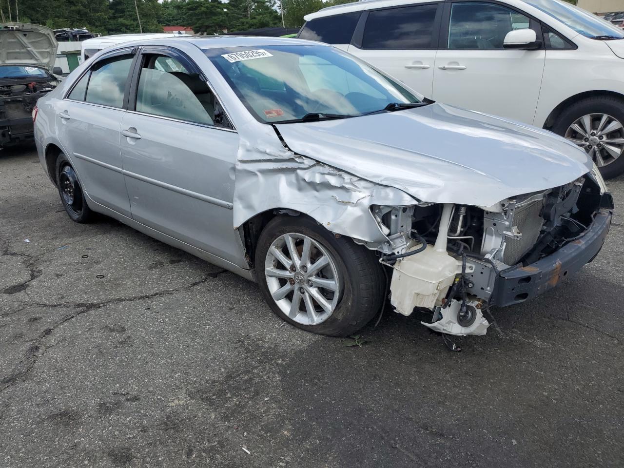 2011 TOYOTA CAMRY