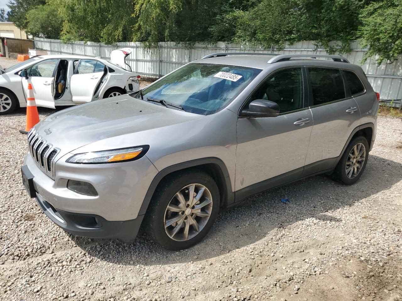 2018 JEEP CHEROKEE