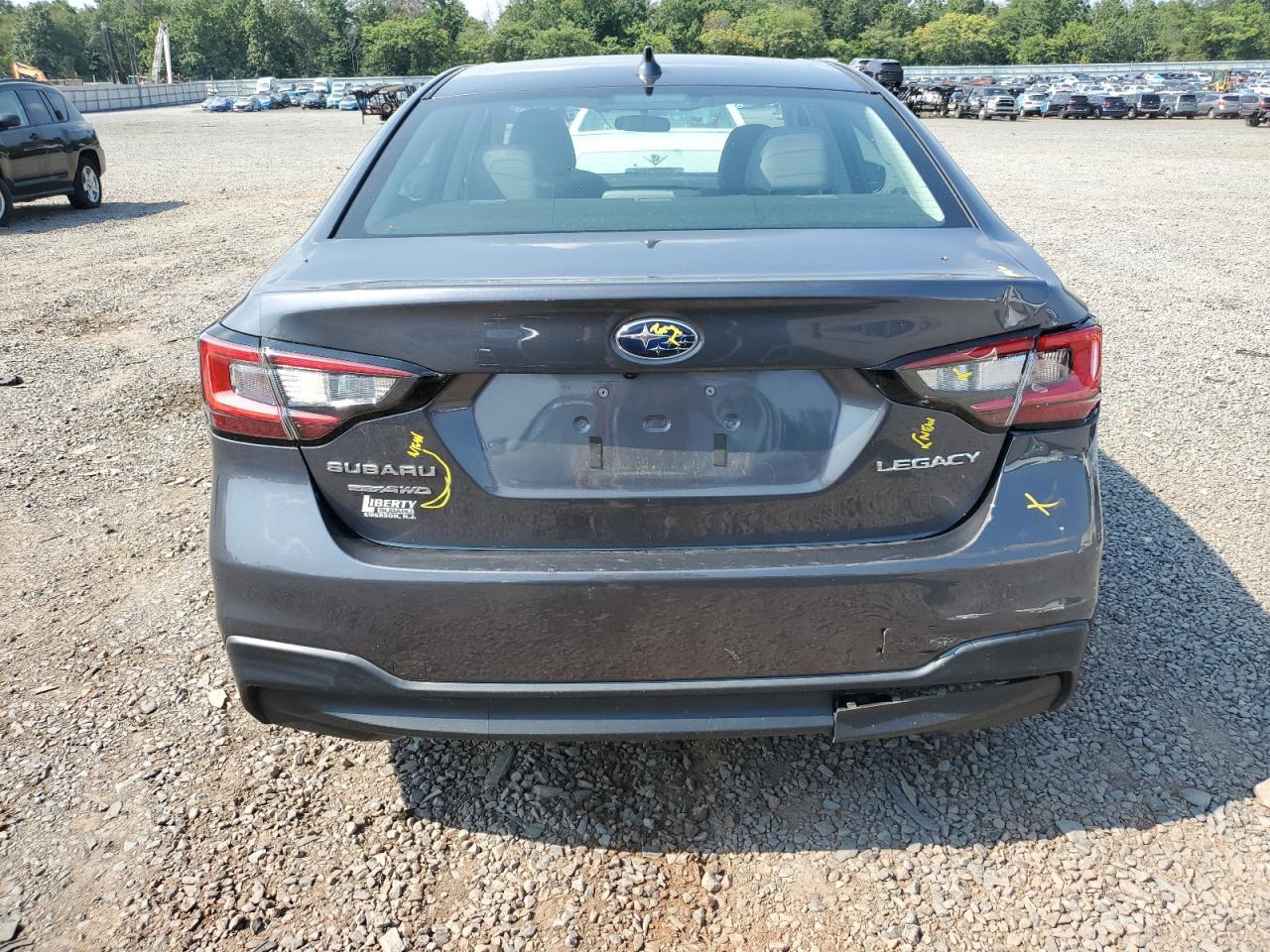 2022 SUBARU Legacy