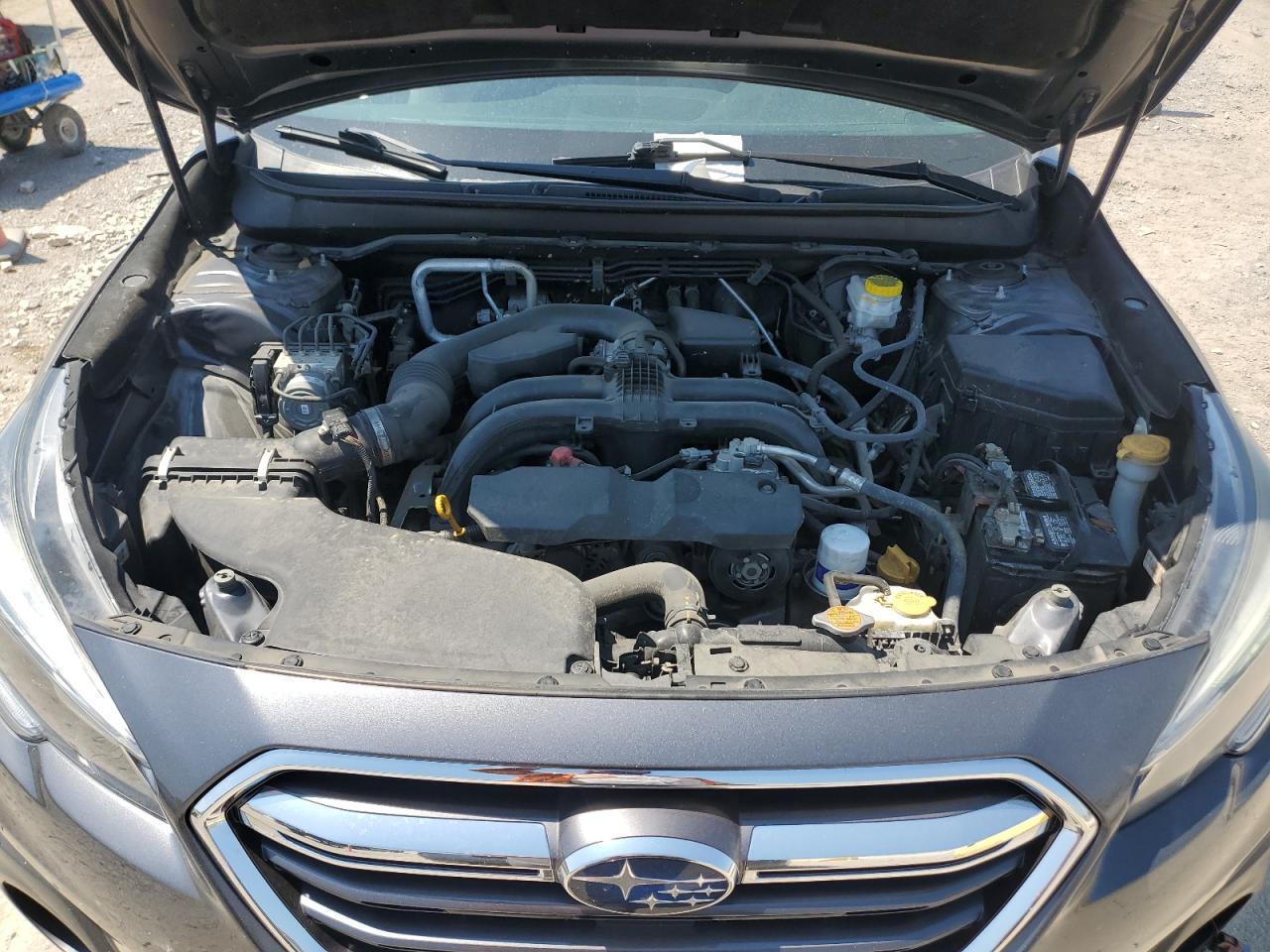 2019 SUBARU Outback