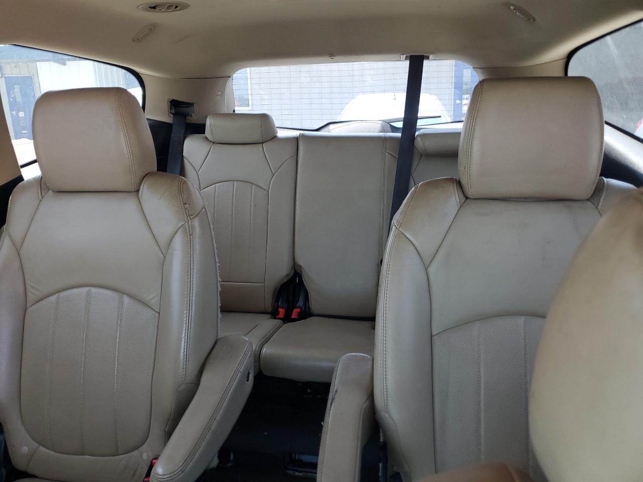 2011 CHEVROLET TRAVERSE