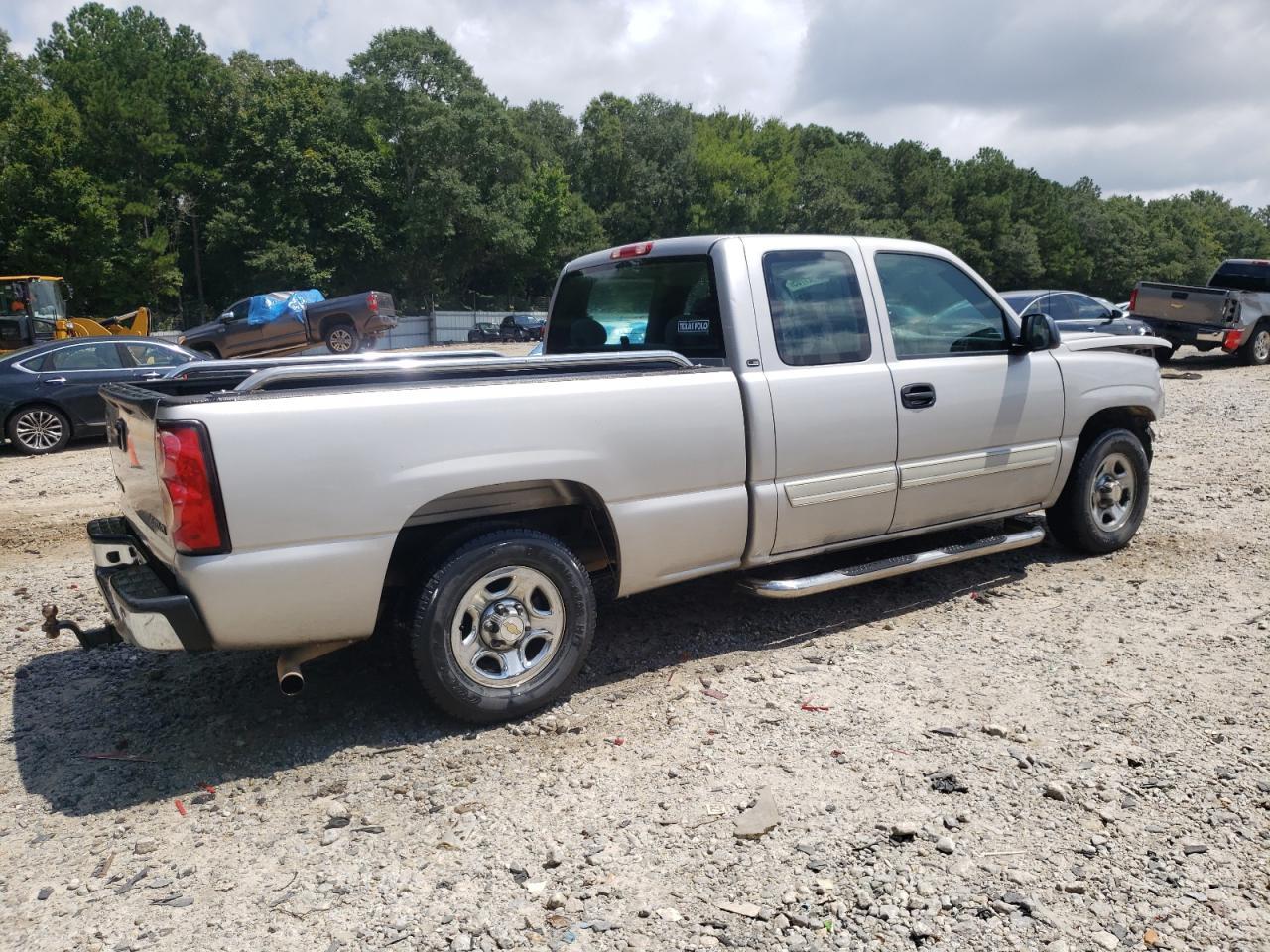 2004 CHEVROLET Silverado