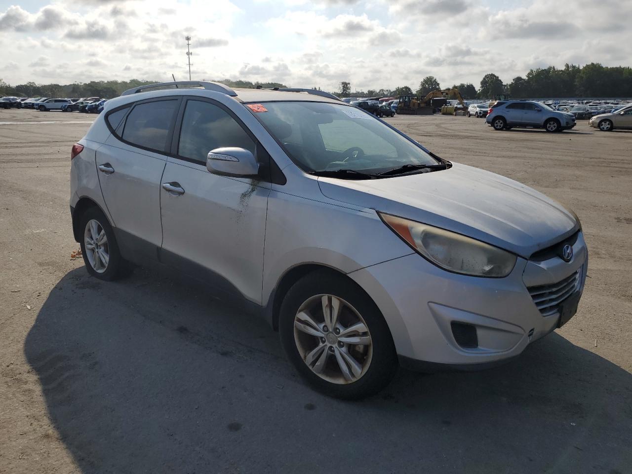 2012 HYUNDAI TUCSON