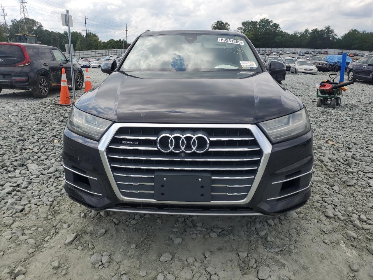 2017 AUDI Q7