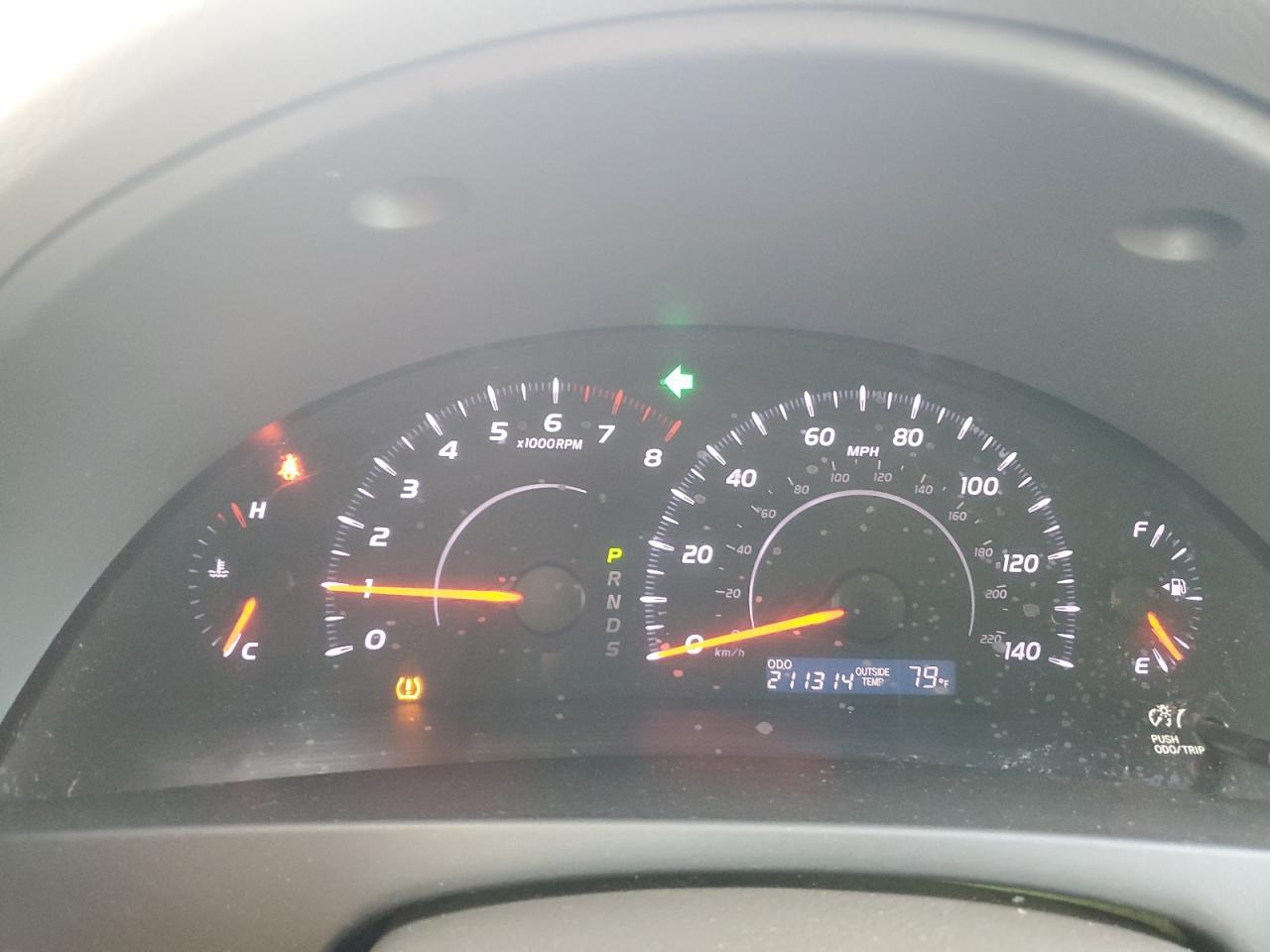 2011 TOYOTA CAMRY