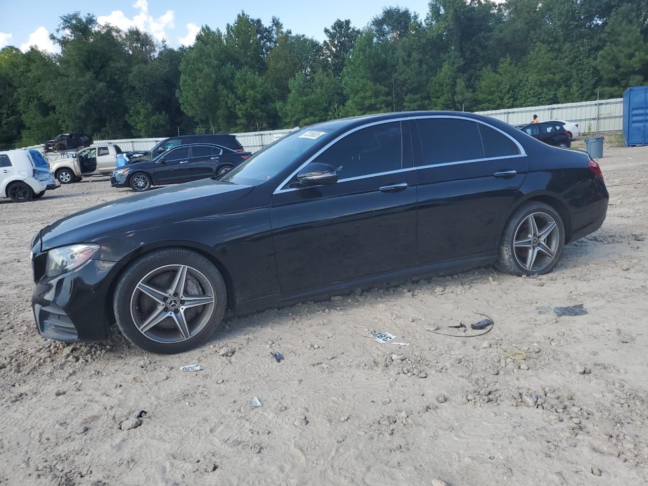 2017 MERCEDES-BENZ E-Class