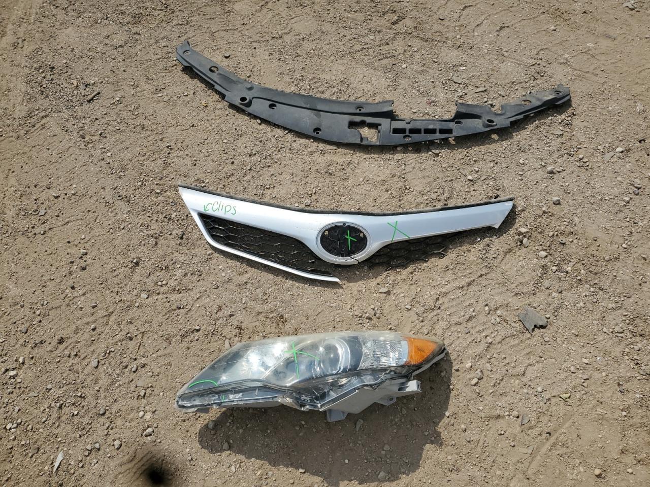 2014 TOYOTA CAMRY