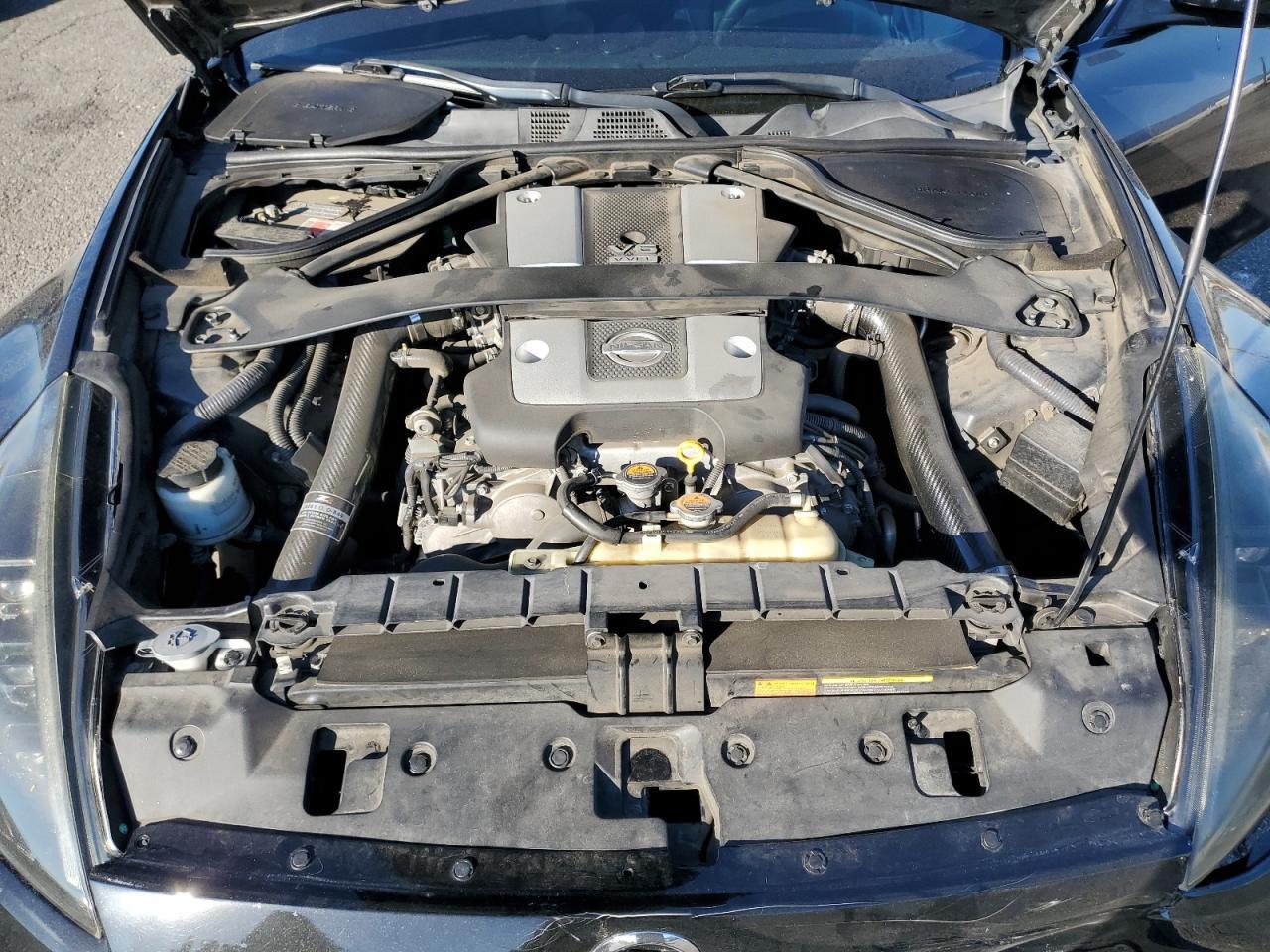 2014 NISSAN 370Z