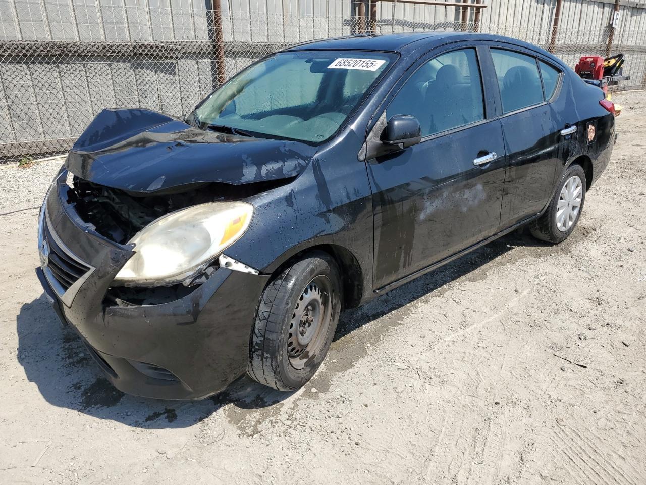 2013 NISSAN VERSA