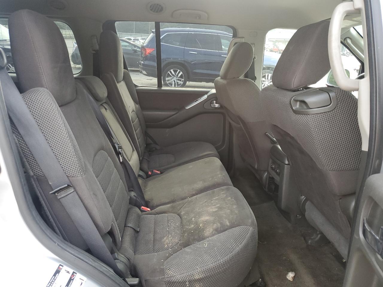 2012 NISSAN PATHFINDER