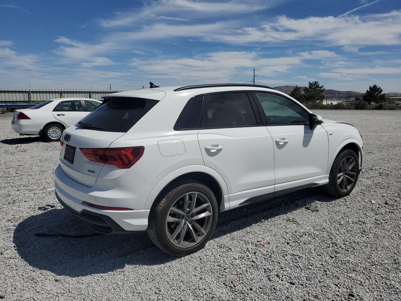 2022 AUDI Q3
