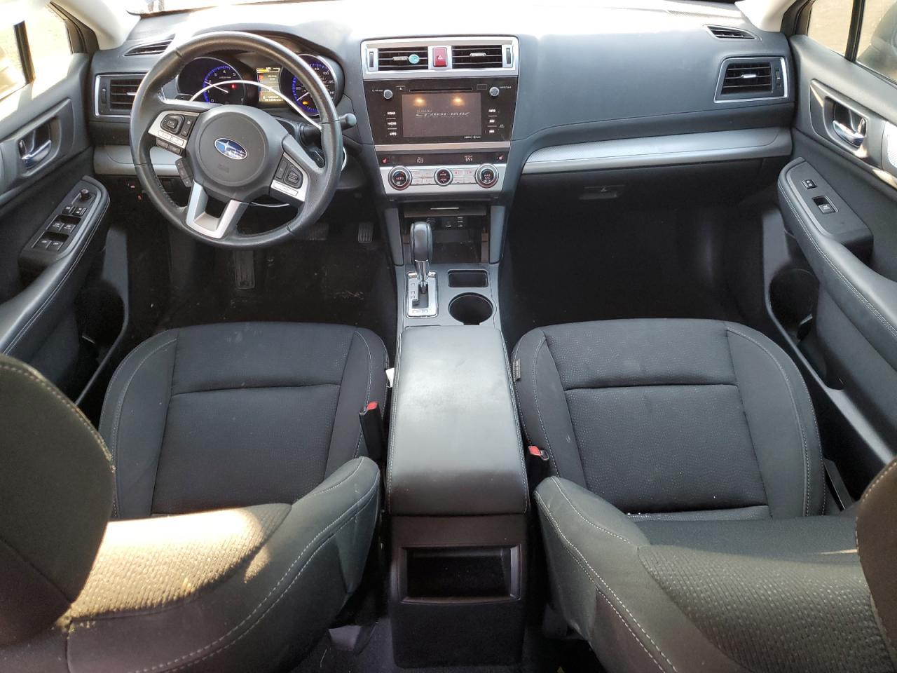 2017 SUBARU Legacy