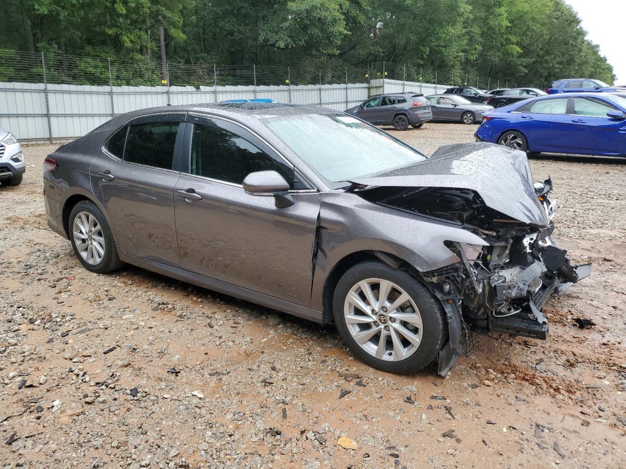 2022 TOYOTA CAMRY