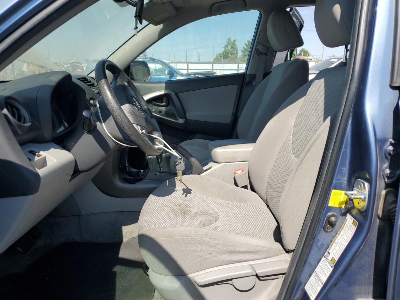 2011 TOYOTA RAV4