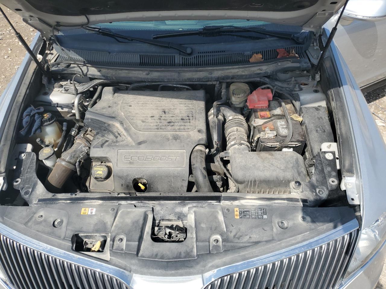 2014 LINCOLN MKT