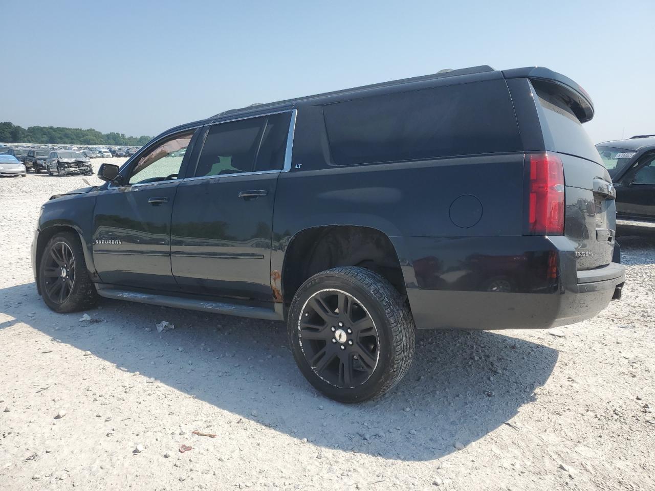 2015 CHEVROLET Suburban