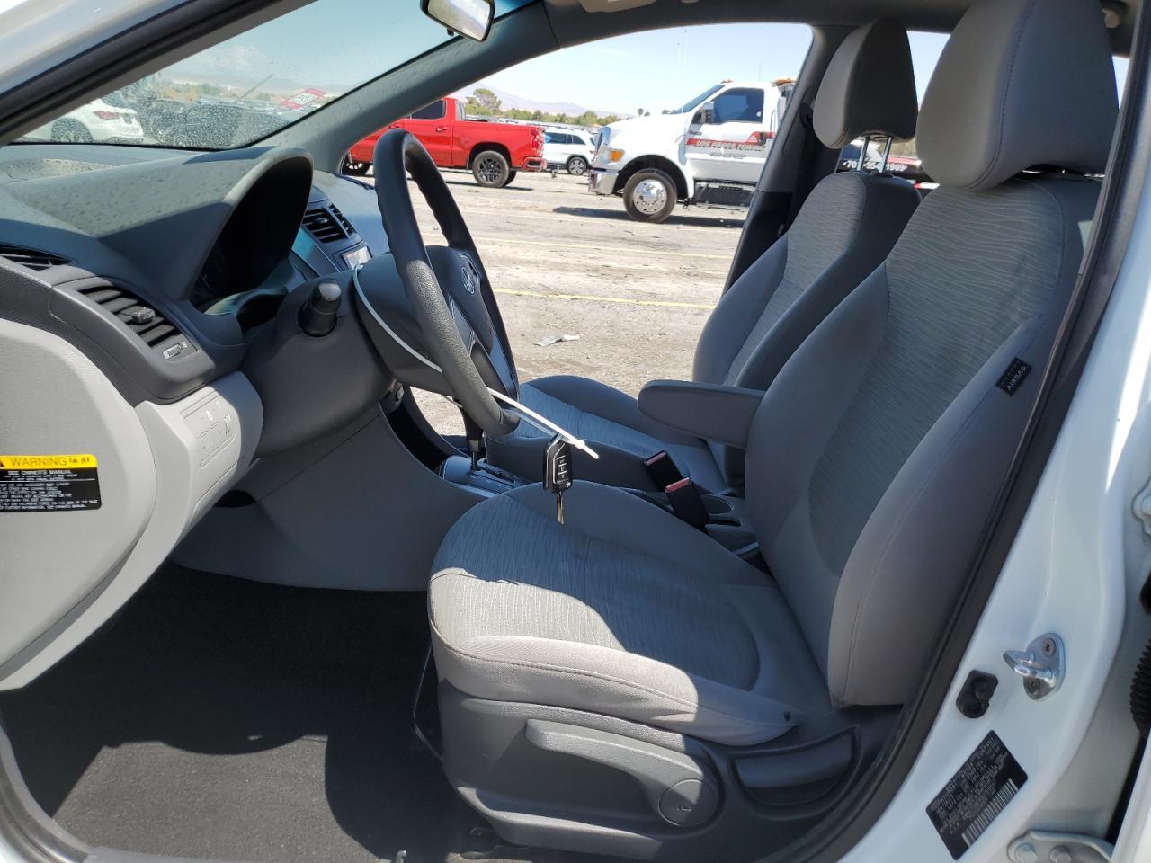 2016 HYUNDAI ACCENT
