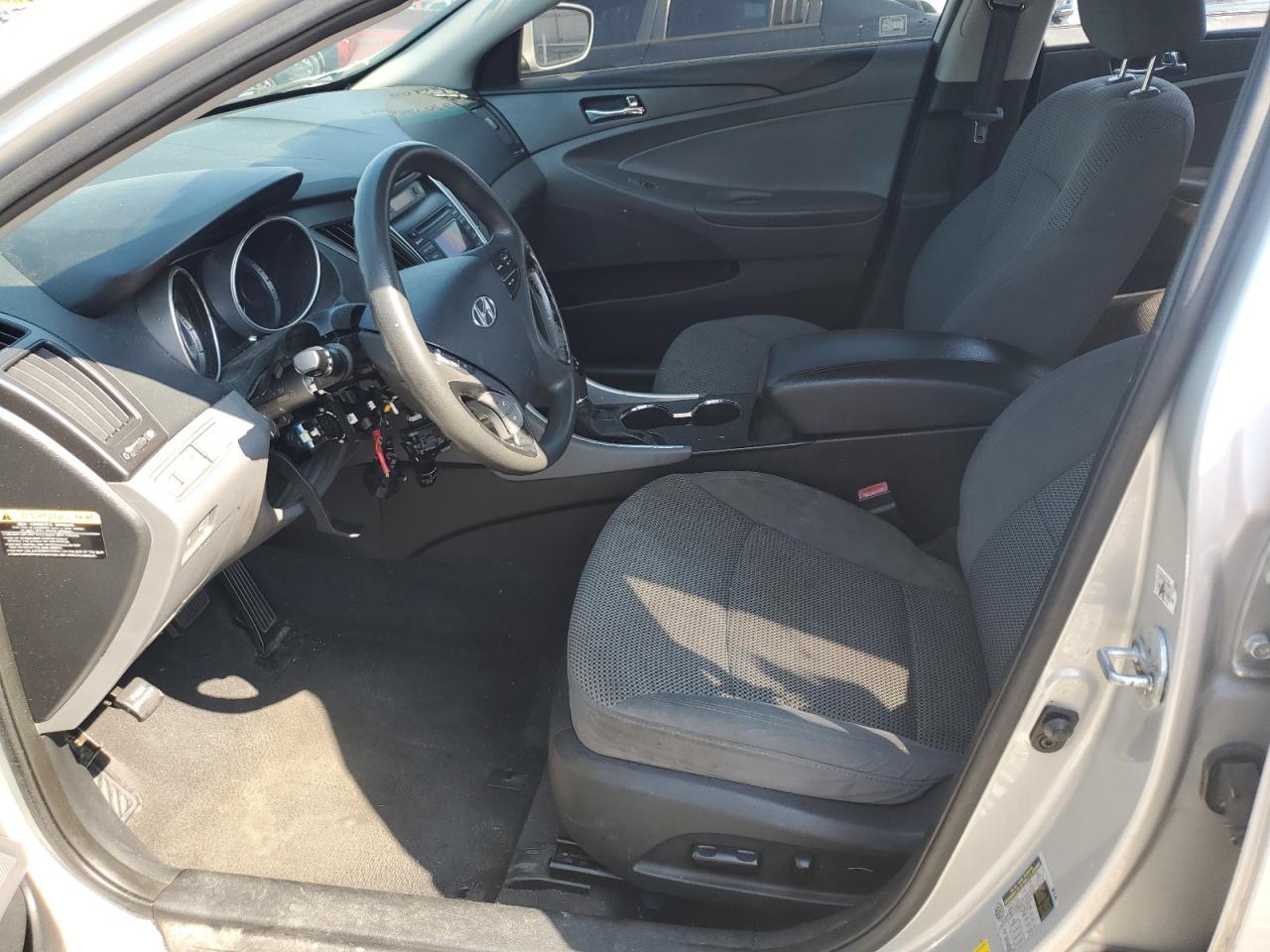 2012 HYUNDAI SONATA