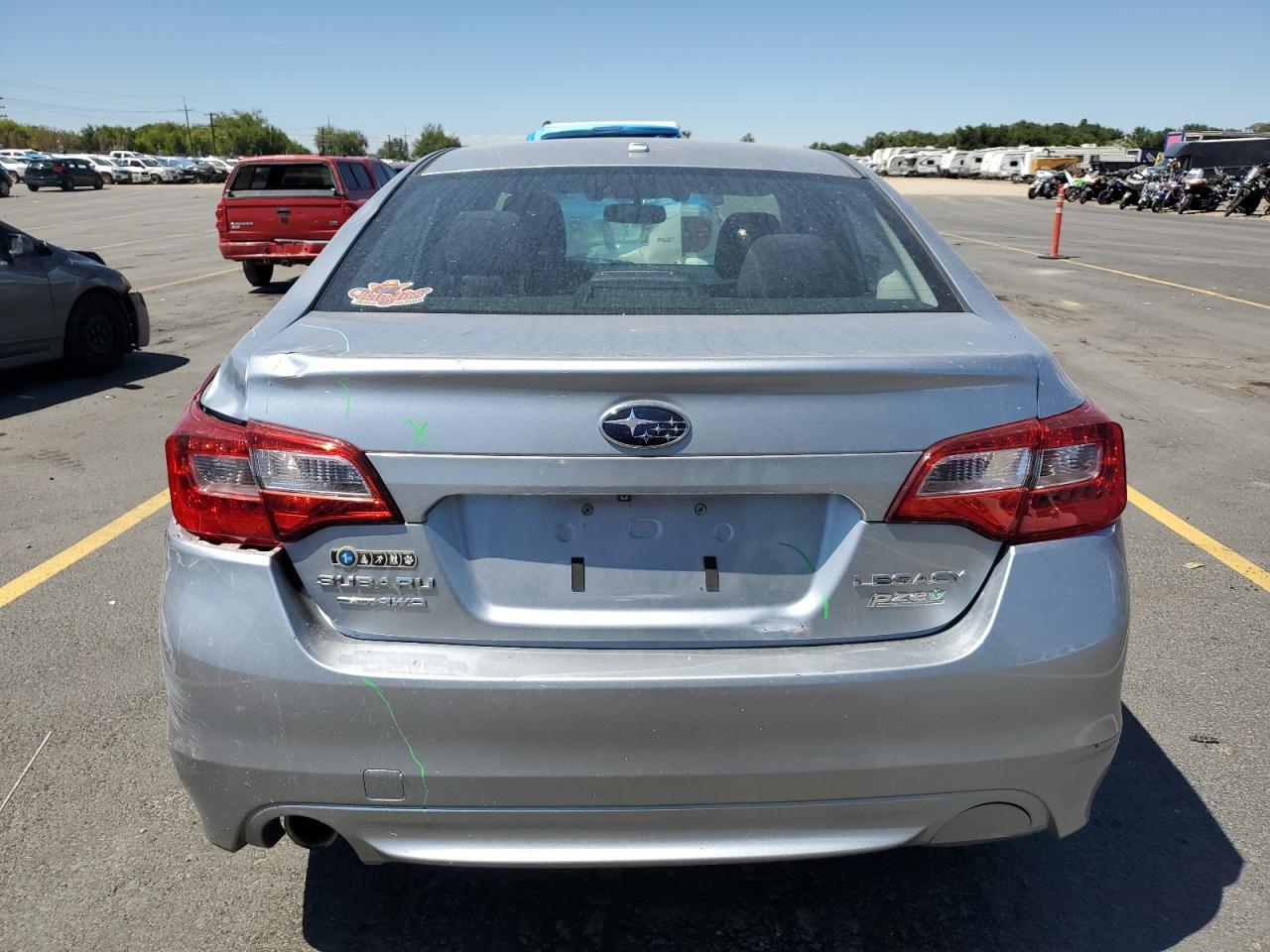 2015 SUBARU Legacy