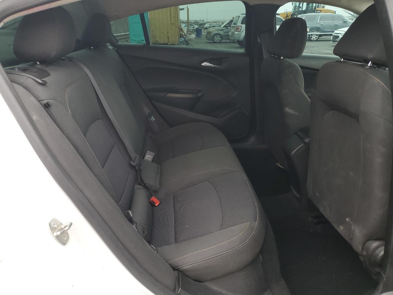 2017 CHEVROLET CRUZE