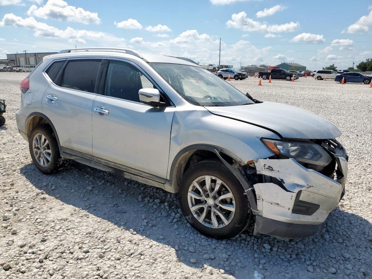 2018 NISSAN ROGUE