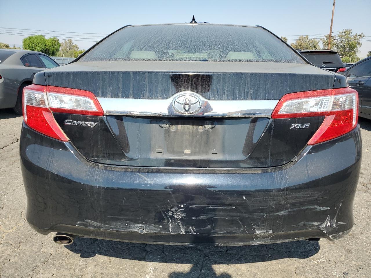 2012 TOYOTA CAMRY