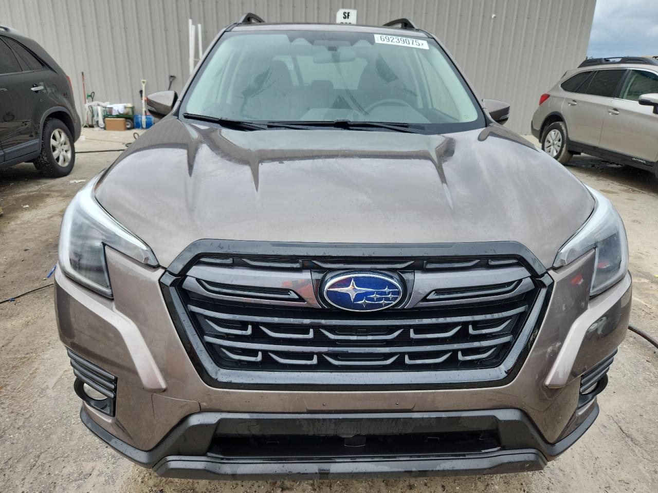 2022 SUBARU FORESTER