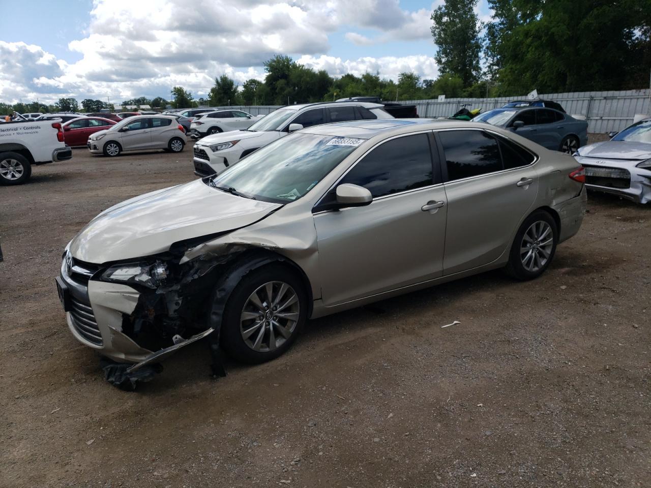 2017 TOYOTA CAMRY