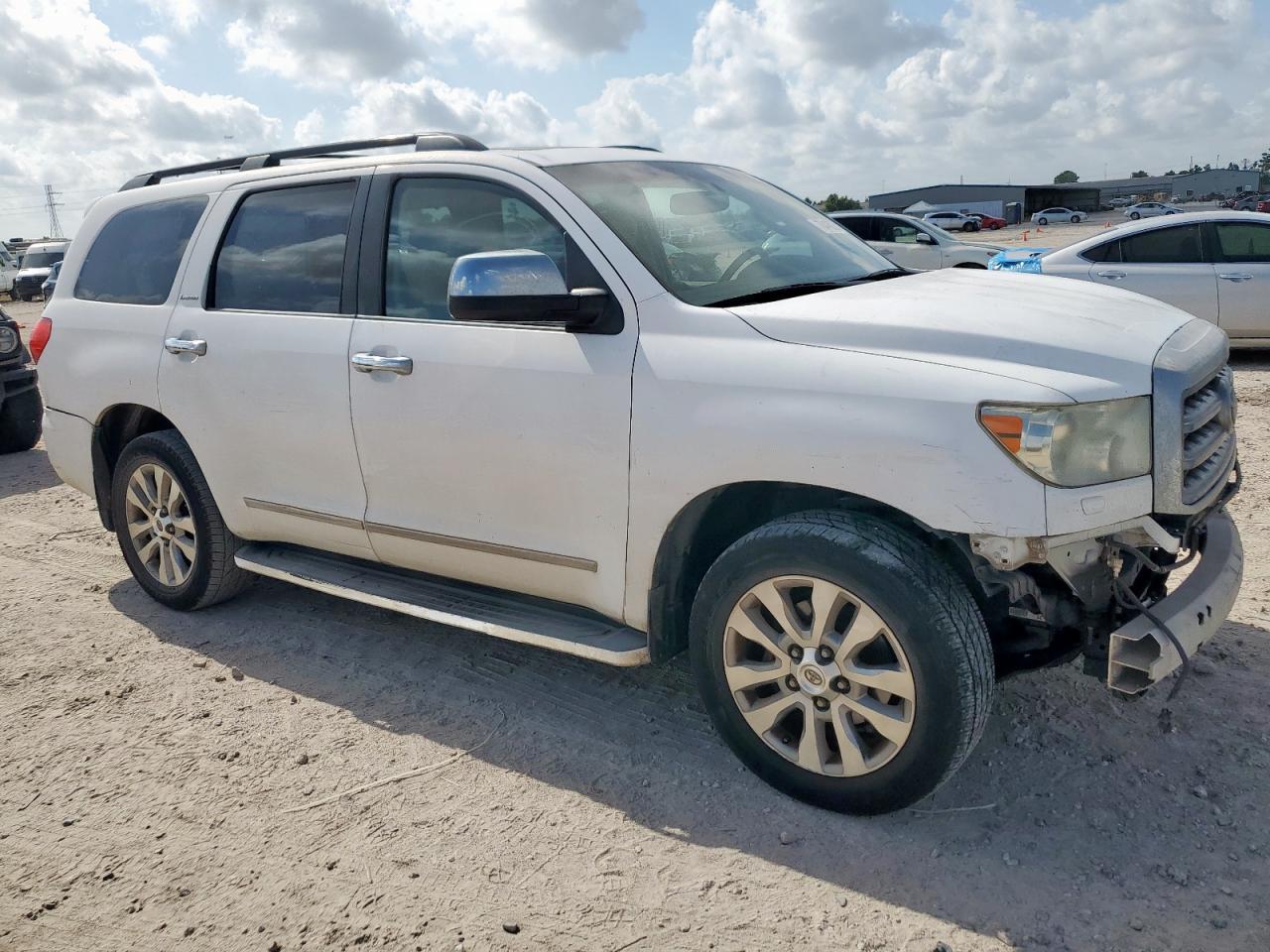 2012 TOYOTA Sequoia