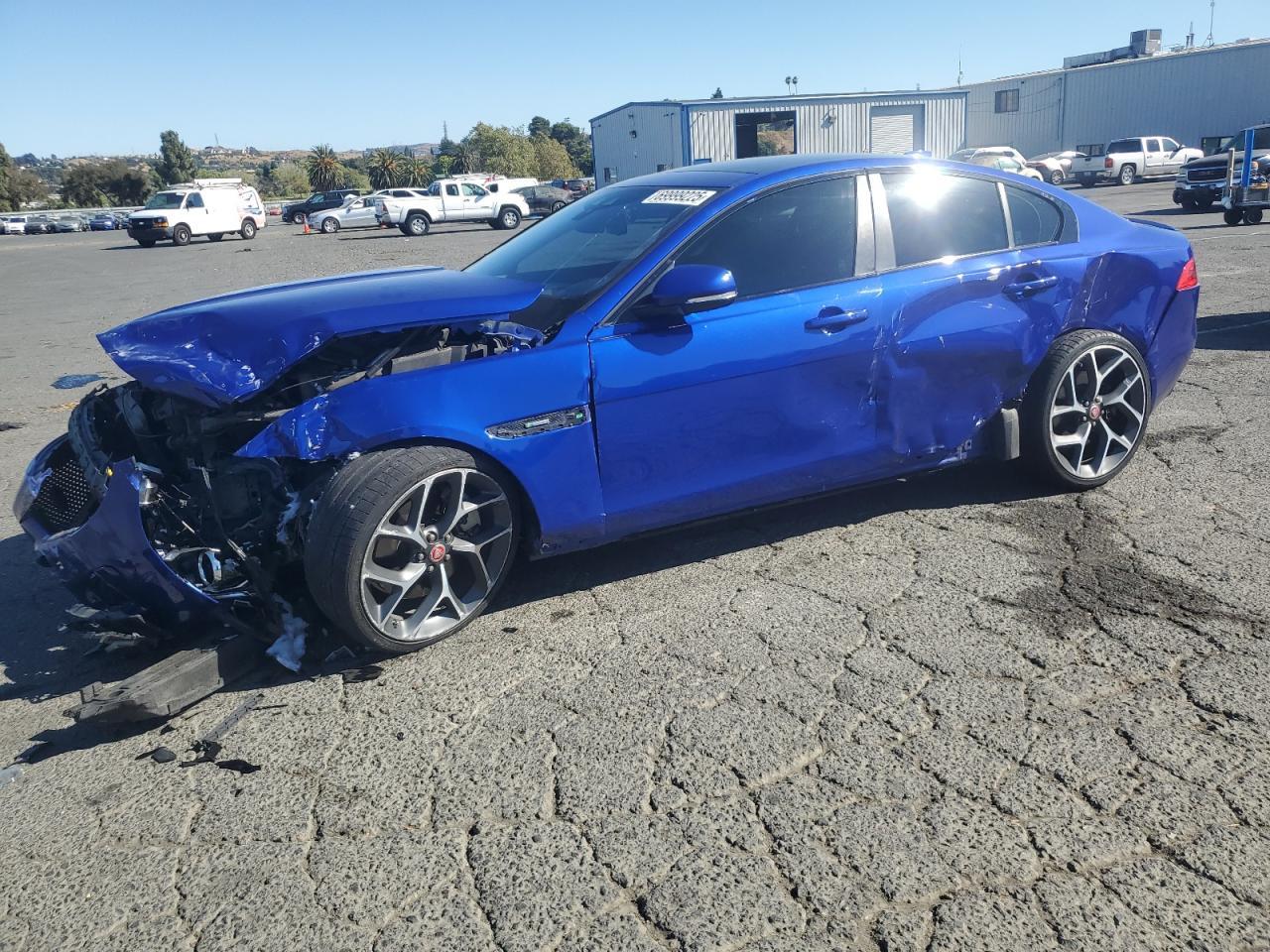 2017 JAGUAR XE