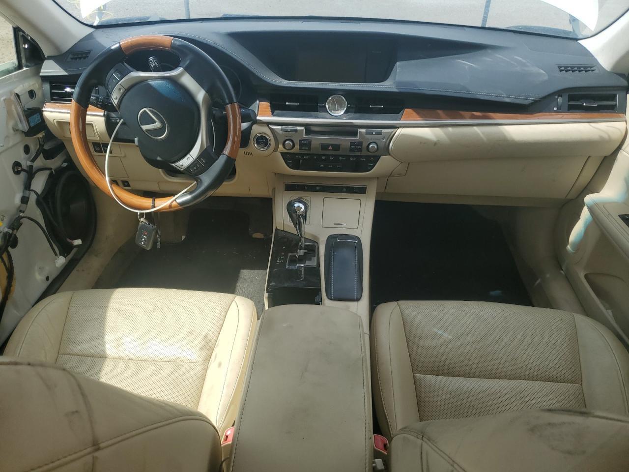 2013 LEXUS ES 300H