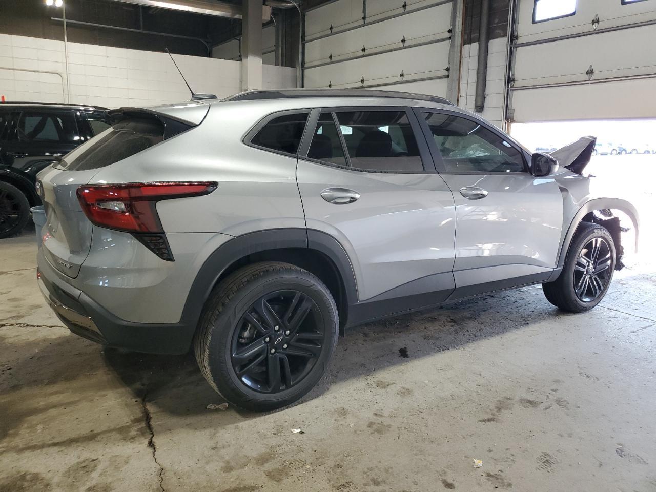 2025 CHEVROLET TRAX