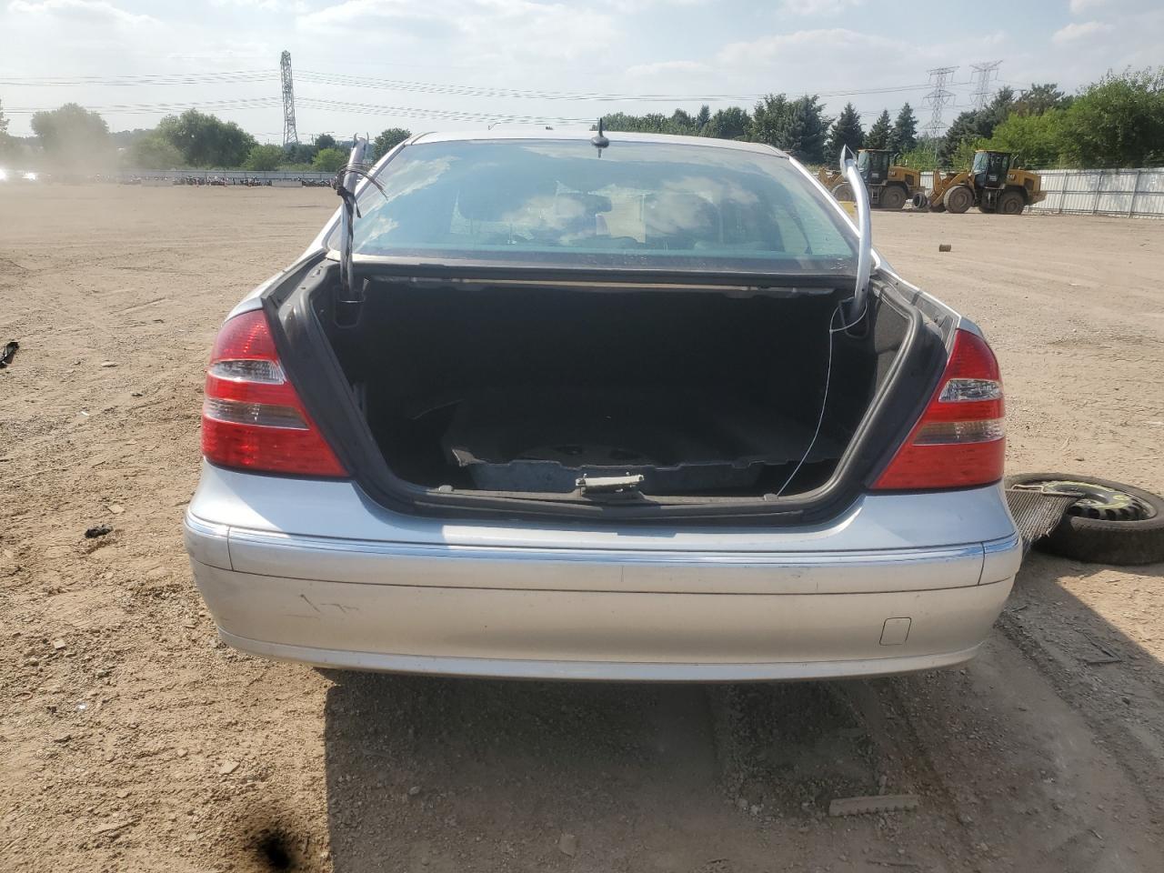 2006 MERCEDES-BENZ E-Class