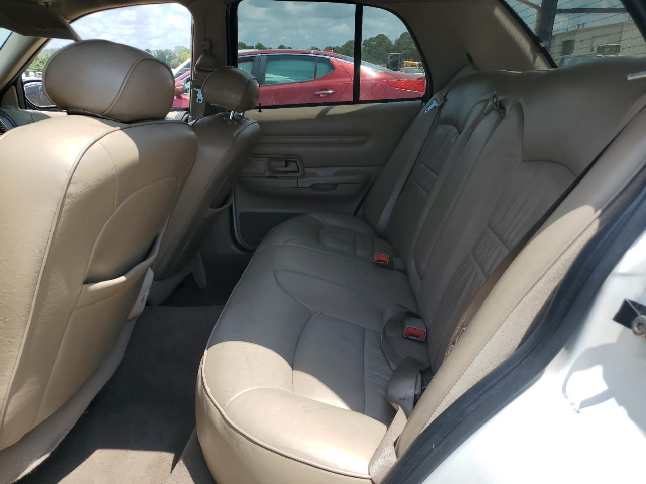 2002 FORD Crown Victoria
