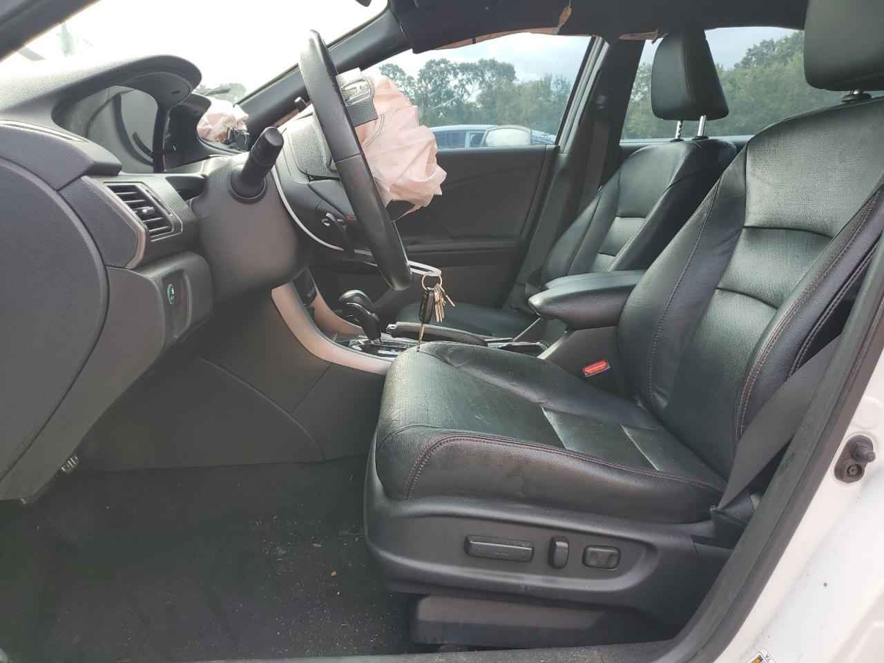 2017 HONDA ACCORD