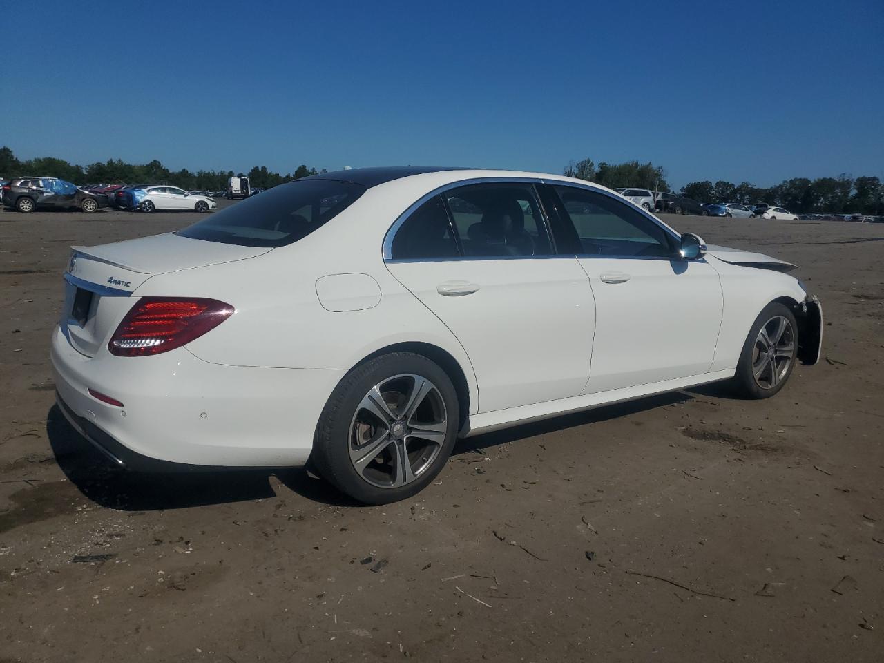 2017 MERCEDES-BENZ E-Class