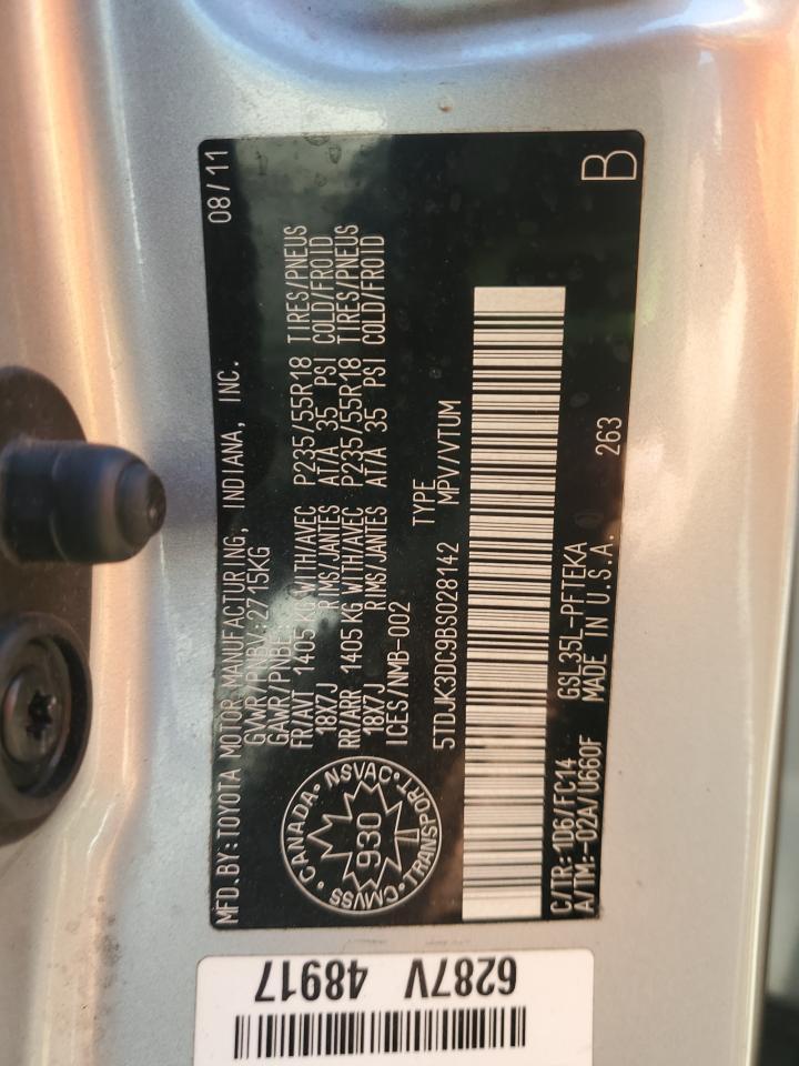 2011 TOYOTA SIENNA