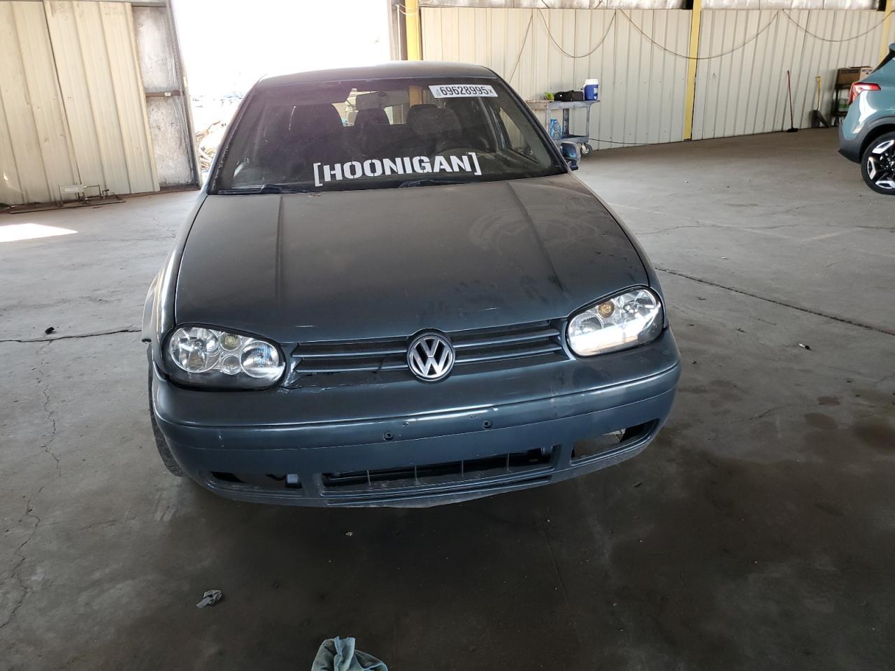 2004 VOLKSWAGEN GOLF